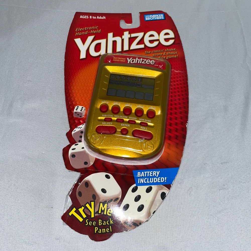 Parker Brothers Yahtzee Electronic Handheld Game Gold 2004 Hasbro 04511 Vintage